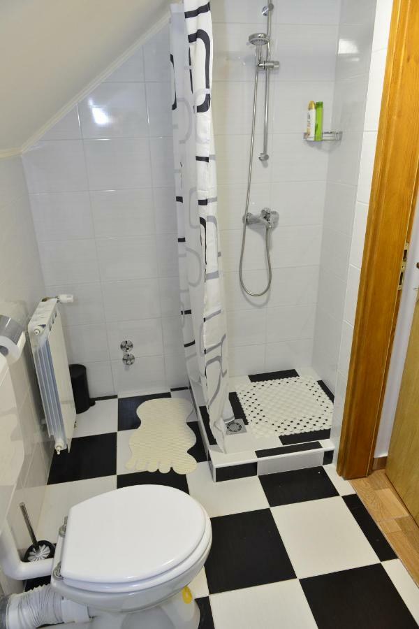 Apartmani Miscevic Josipdol Εξωτερικό φωτογραφία
